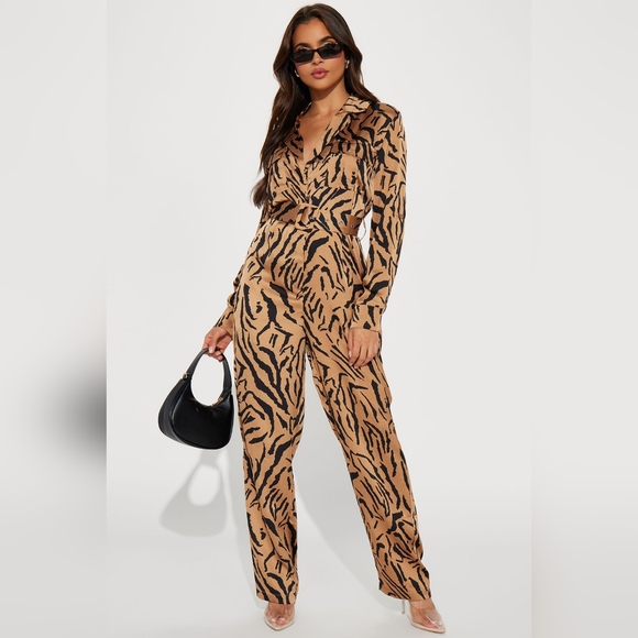 Fashion Nova Pants - Fashion Nova jumpsuit